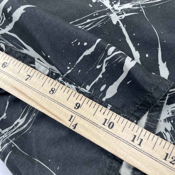 Volcom Board Shorts Men’s Size 32 Black Gray Surf Beach Summer Swim Trunks - Picture 4 of 12